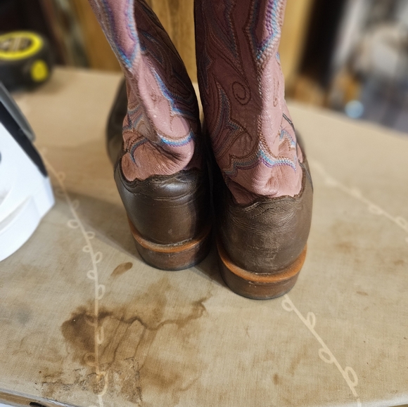 Ladies Noconna Square Toe Rancher Boot - Picture 4 of 8